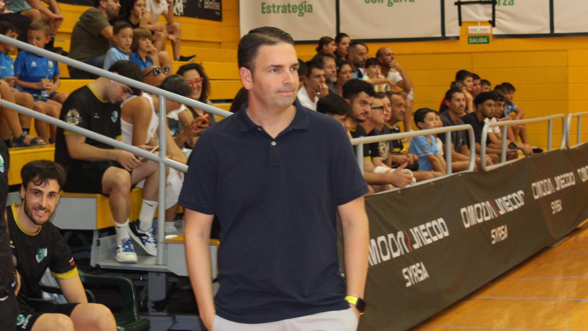 Guillermo Martínez durante el partido entre Surseeds El Ejido Futsal y Córdoba.