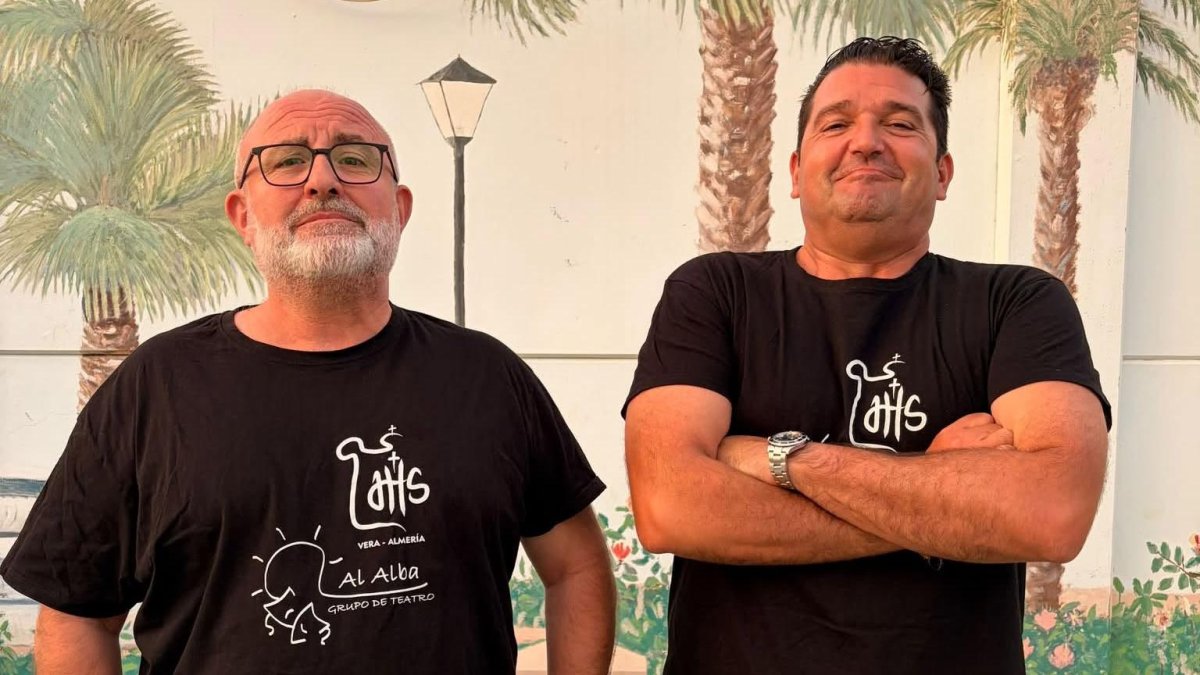 Integrantes del grupo Al Alba que interpretan en la obra a Don Acislo y a Morrones.
