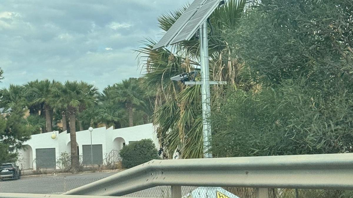Nuevo radar de tramo instalado en El Ejido.