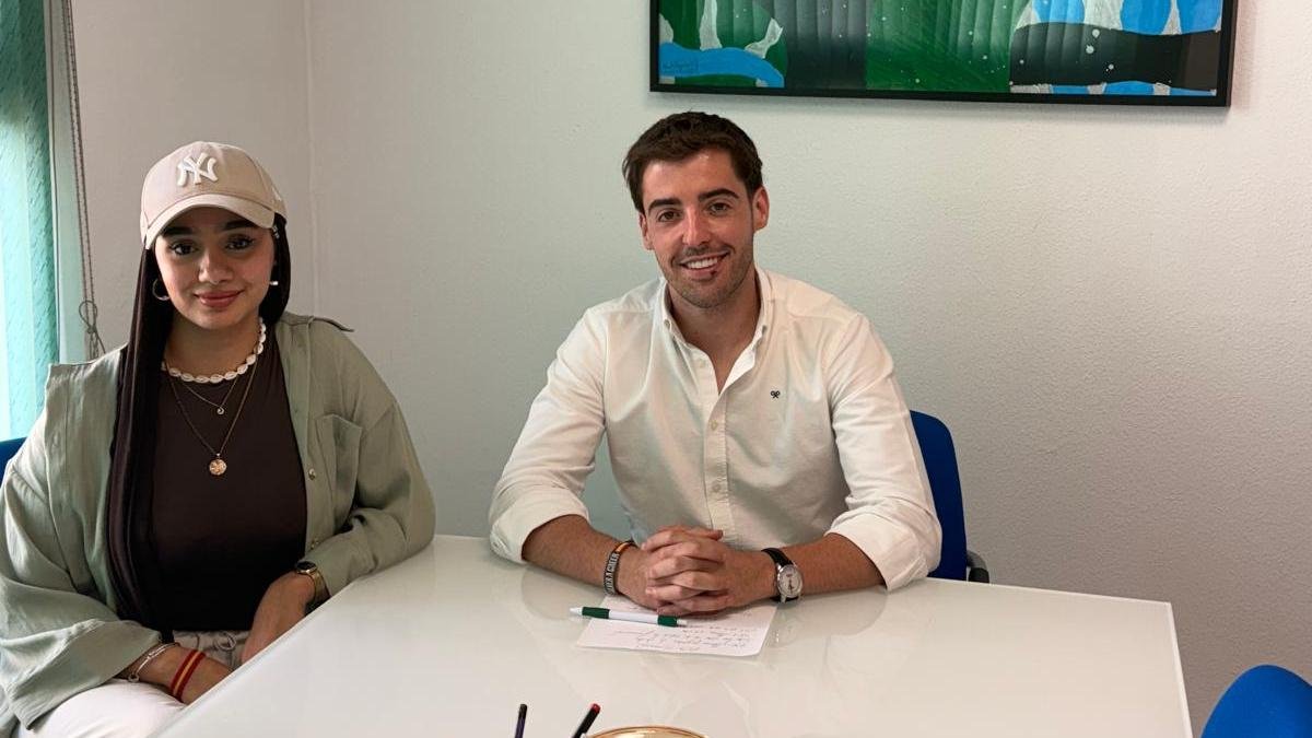 Imagen de la reunión entre el IAJ y CEUAL.