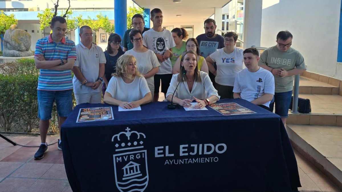 Presentación de la carrera solidaria.