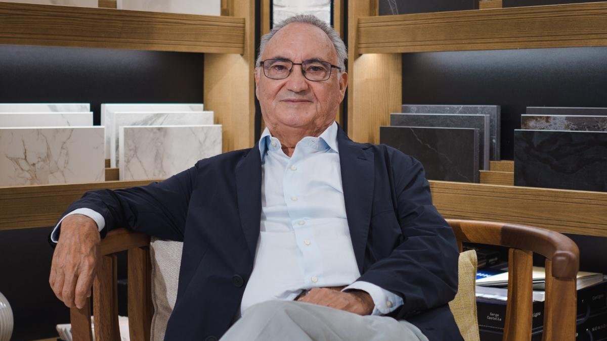 Eduardo Martínez Cosentino.