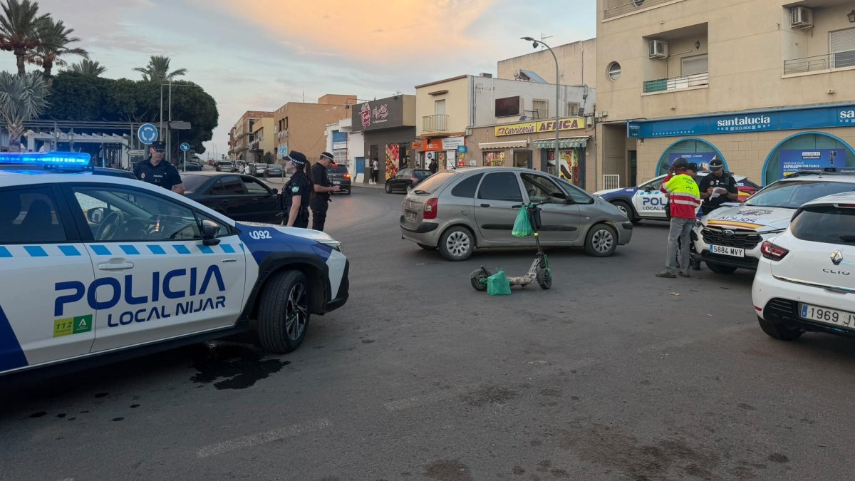 Campaña de inspección de patinetes eléctricos en Níjar.