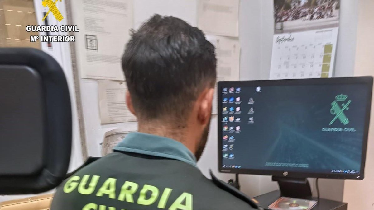 Agente de la Guardia Civil.