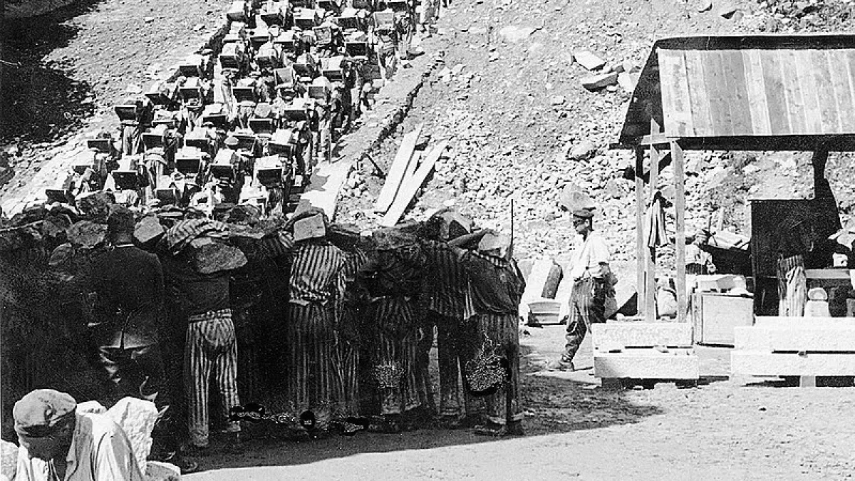 Escalera de la muerte de Mauthausen por la que pasaron algunos de los albojenses prisioneros.