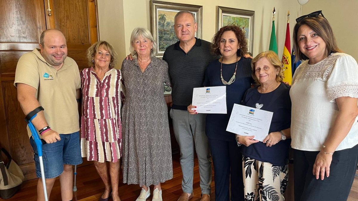 El Club de Golf de Desert Springs ha realizado una nueva donación a AMCAL y AECC.
