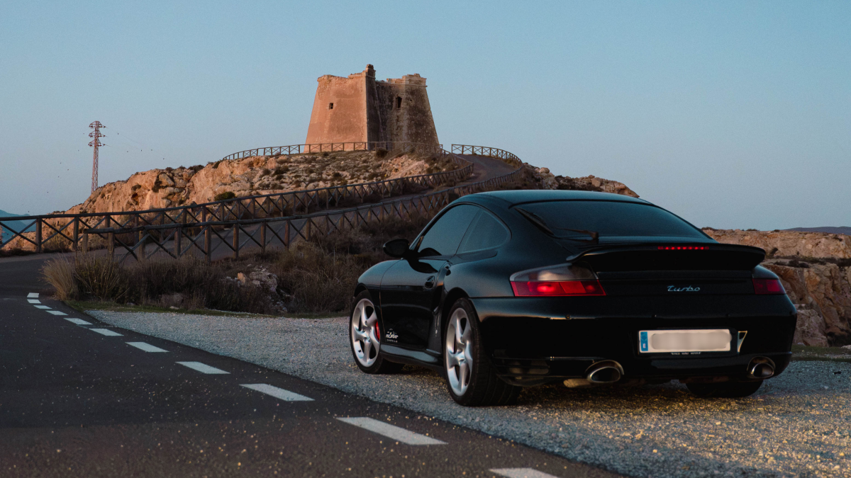 Porsche Club España ha elegido Cabo de Gata para un fin de semana de rutas y experiencias.