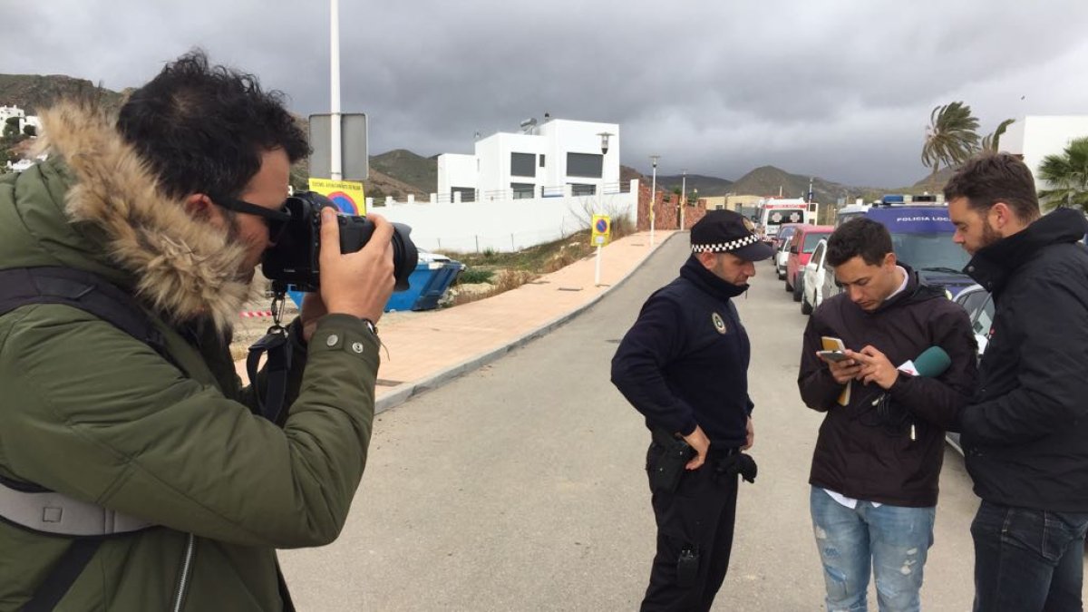 Prosiguen las labores de búsqueda del pequeño desaparecido en Níjar.