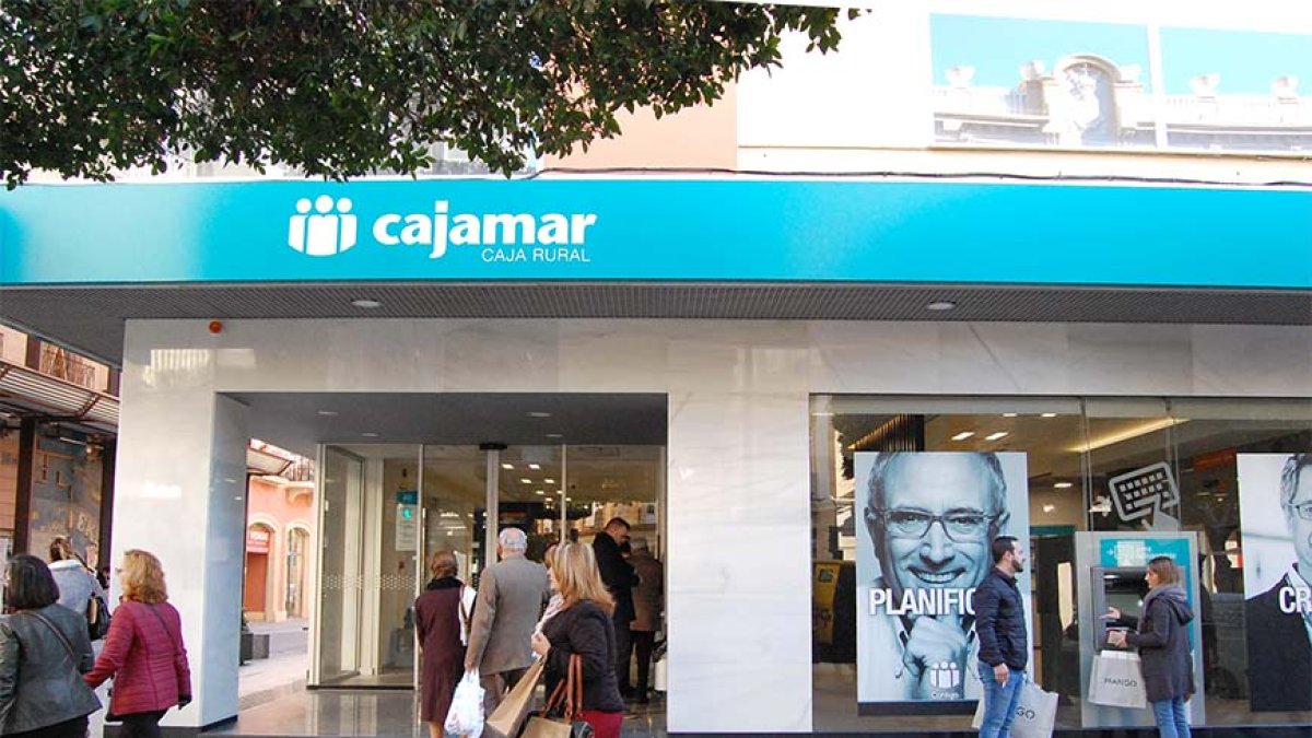 Una de las oficinas de Cajamar Caja Rural