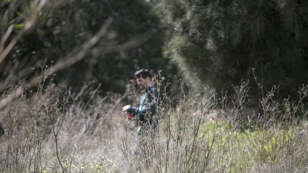 La prenda ya está siendo analizada por la Guardia Civil.