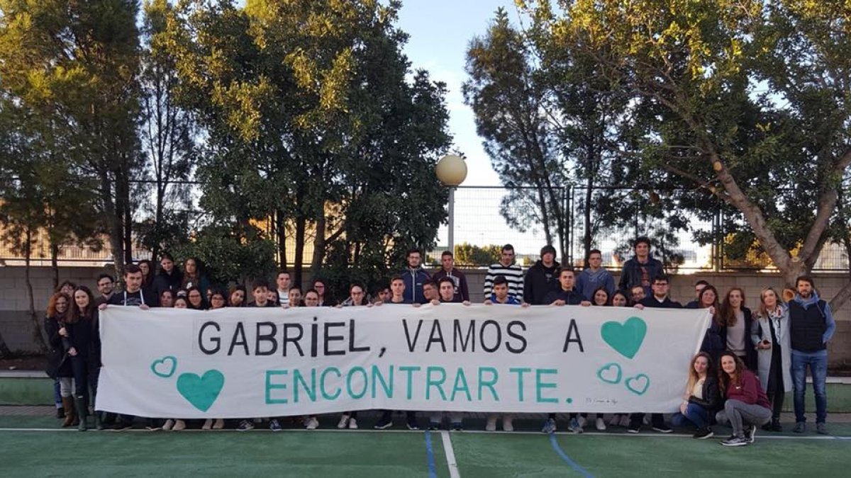 Concentración en el instituto nijareño.