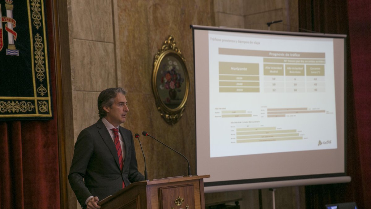 El ministro de Fomento en una de sus visitas a Almería