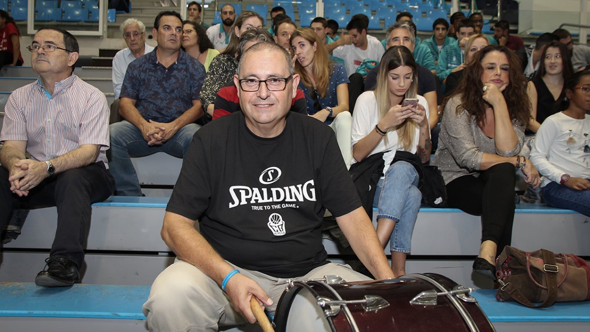 Afición del ISE CB Almería.