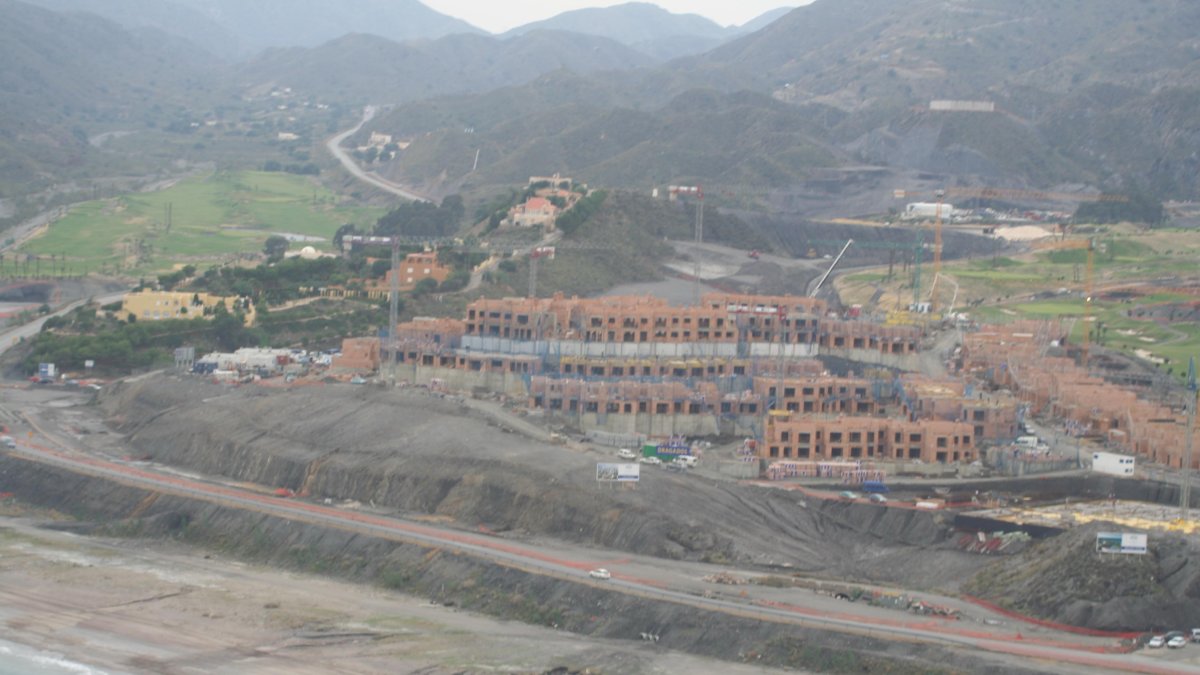 Imagen de la fase de construcción del complejo.