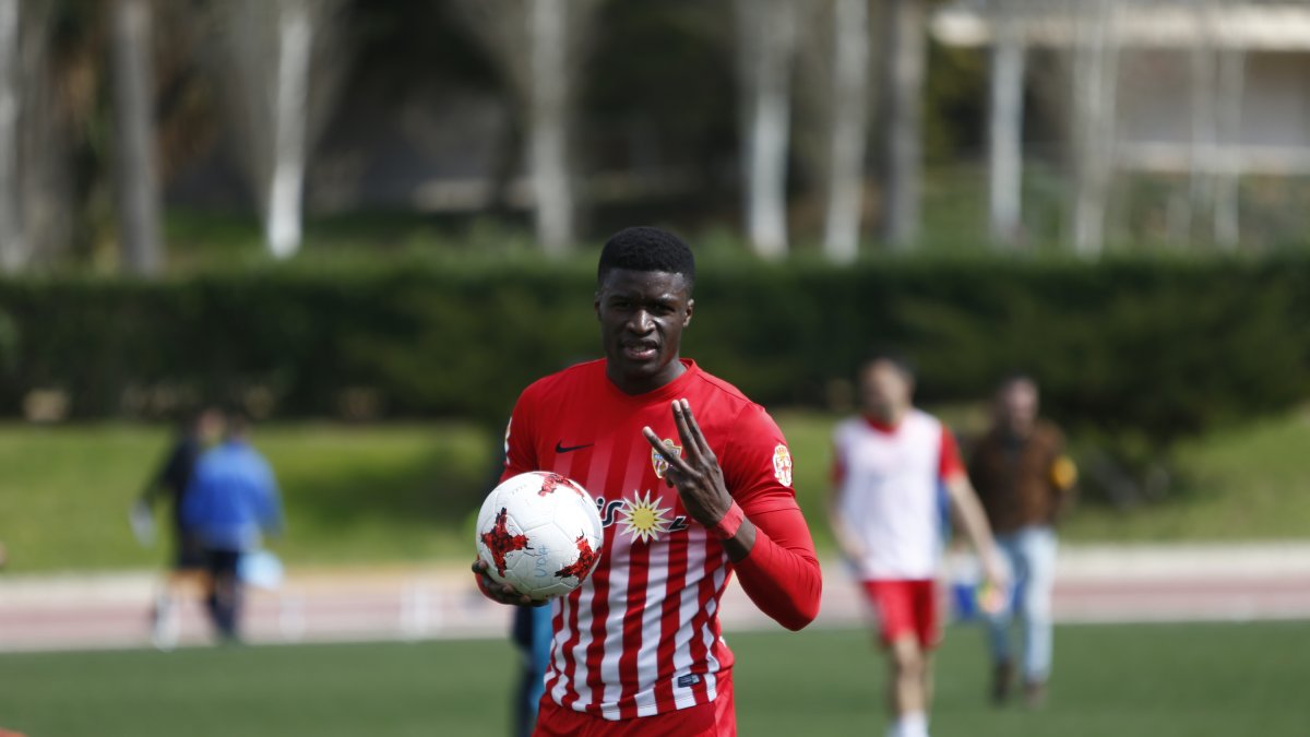 Sekou está que se sale.