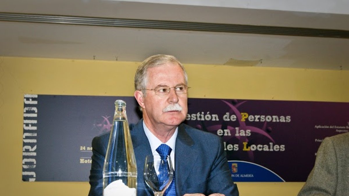 El alcalde de Lucainena de las Torres, Juan Herrera.