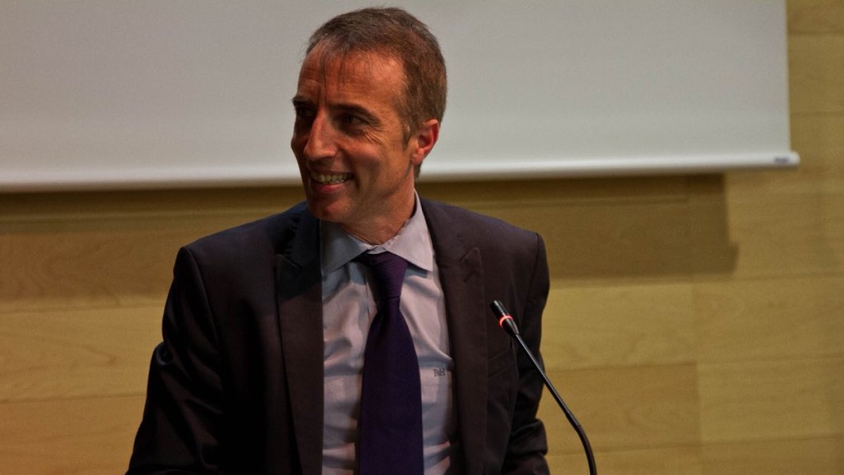 Fernández Borbalán.