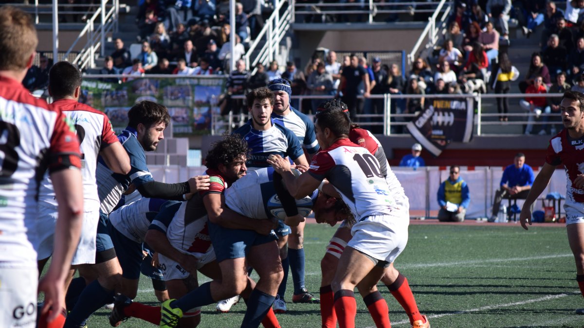 Rugby.