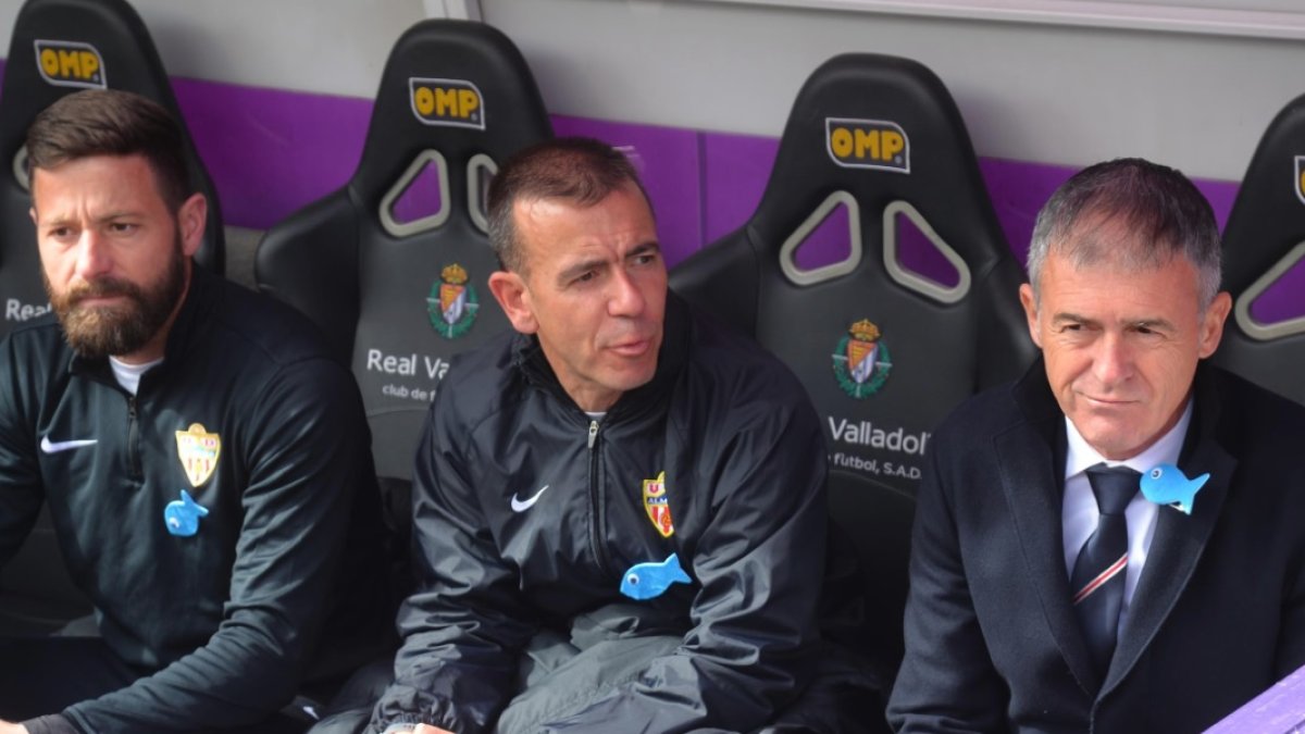 Banquillo del Almería en Valladolid.