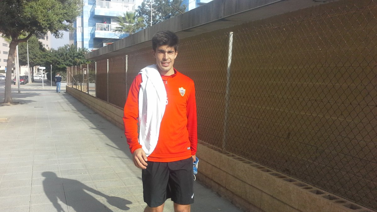 Quintanilla entrenó al margen del grupo.