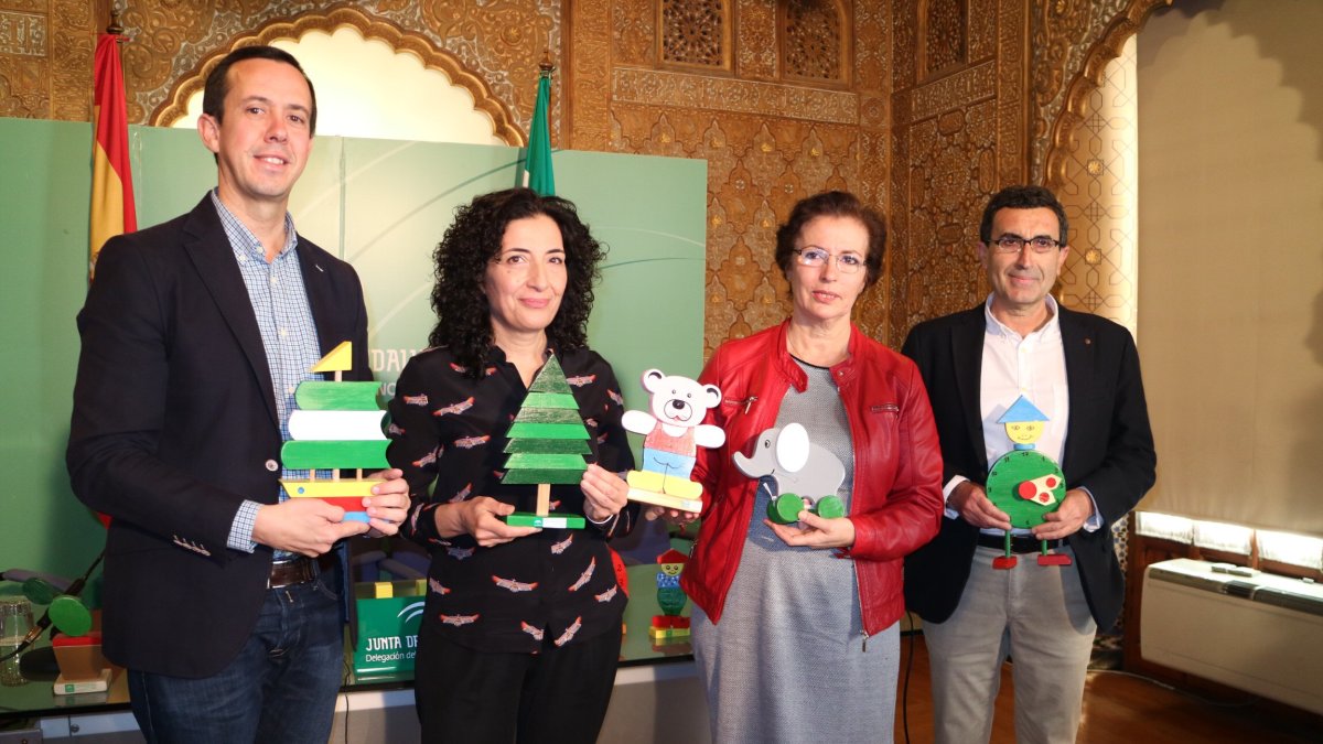 Momento de la entrega de los juguetes.