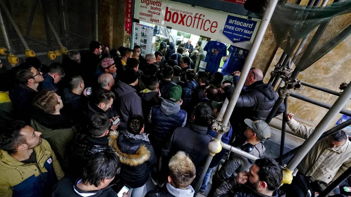 La reventa está prohibida.