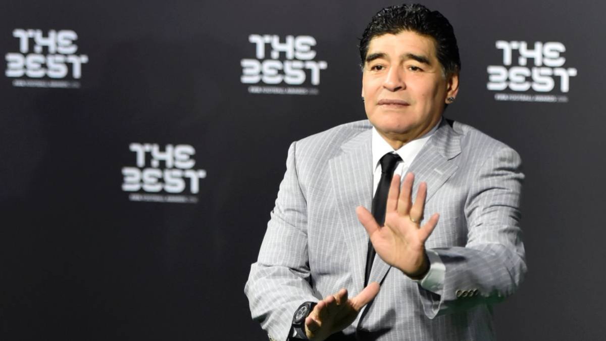 Maradona lanza un dardo a Messi.