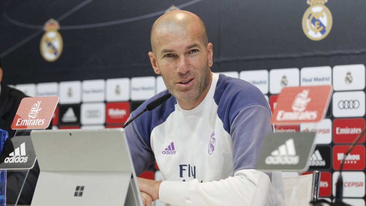 Zidane en rueda de prensa.