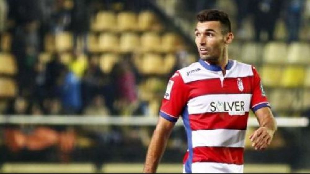 David Barral en su etapa en el Granada.