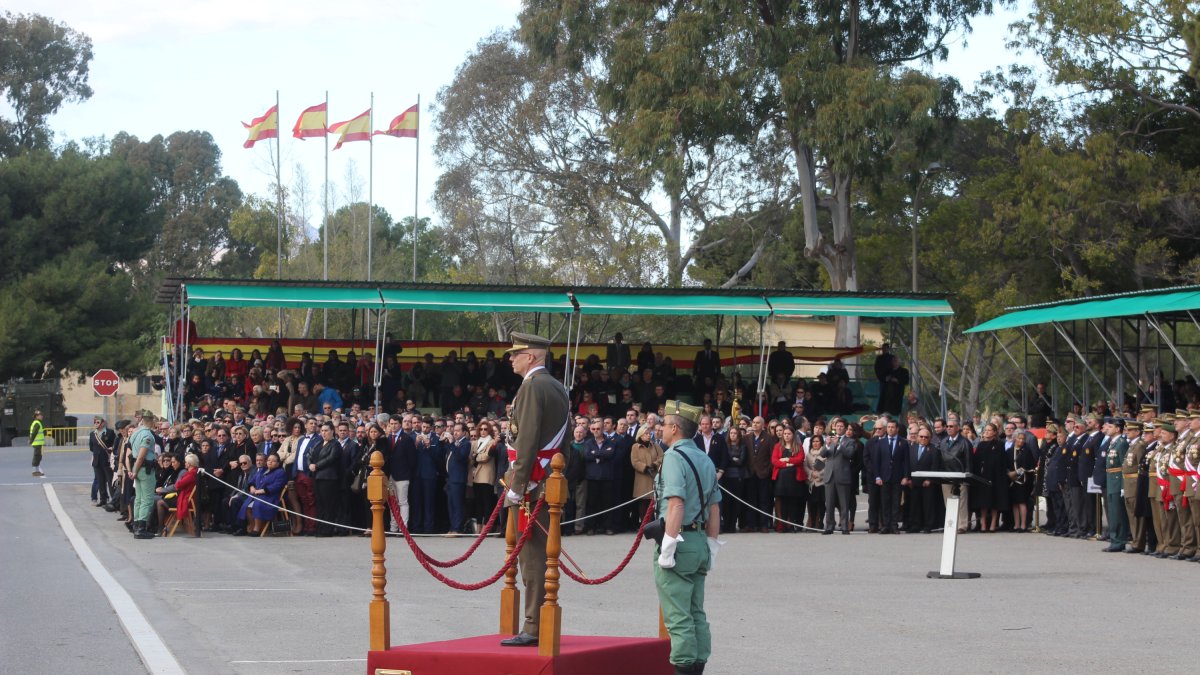 El acto de conmemoración del Combate de Edchera y el día del Antiguo Caballero Legionario en la Base de la Brigada de La Legión estuvo presidido por