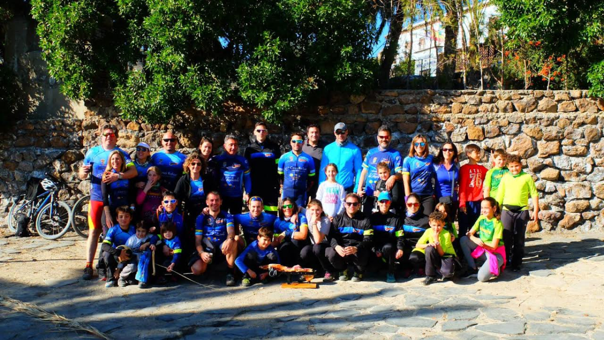 Los participantes en la actividad del C.D. Mandril.