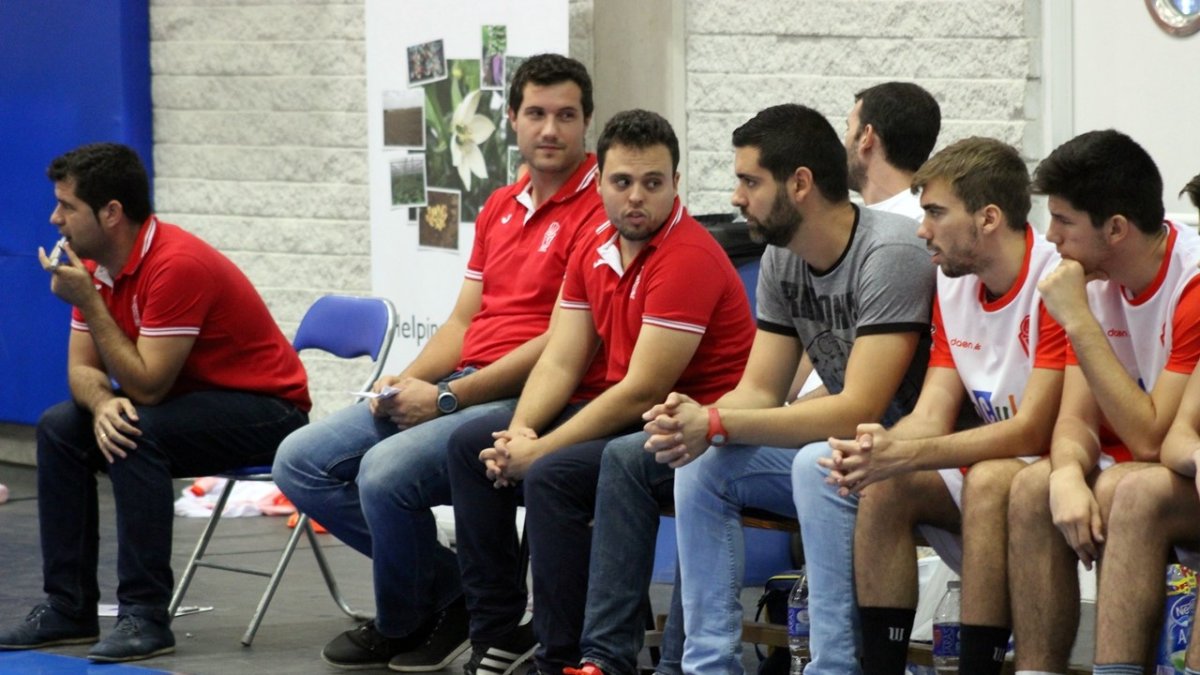 El banquillo almeriense.