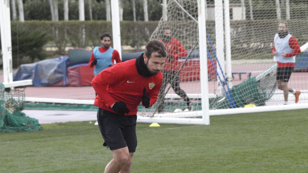 Marco Motta en el entrenamiento.