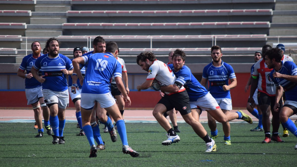 Joaqui´n Pe´rez ante Oli´mpico.