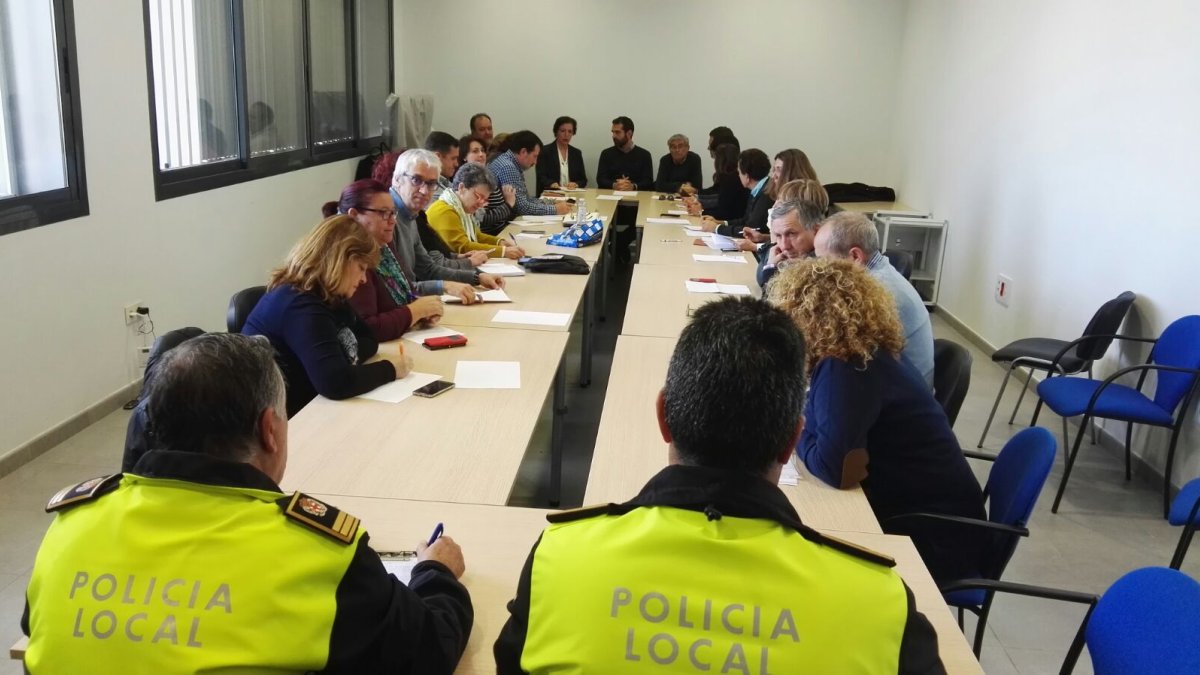 Reunión de la Junta de Protección Civil durante la mañana de este sábado.