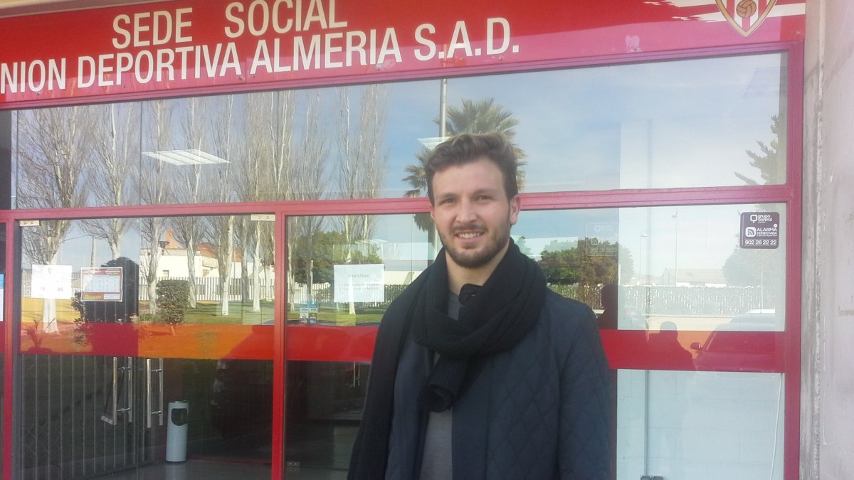 Marco Motta, antes de firmar.