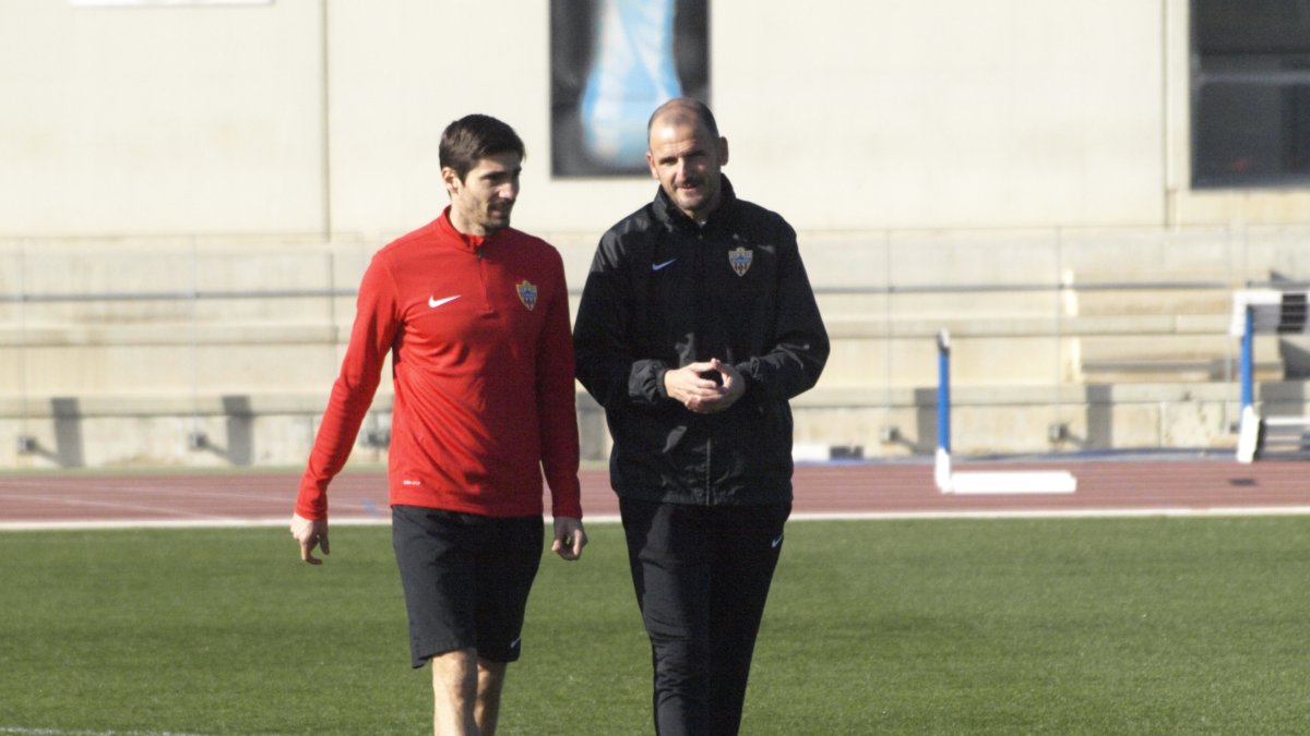 Soriano hablando con Sereno.