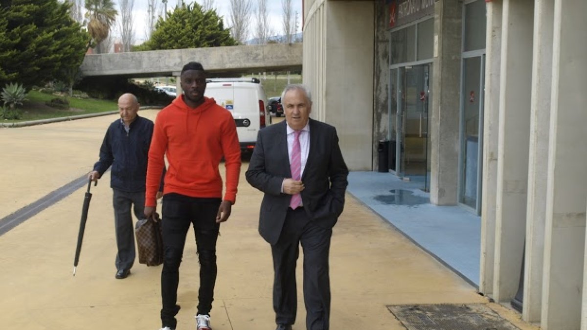 Alfonso García hizo su parte y ahora le toca a los profesionales.