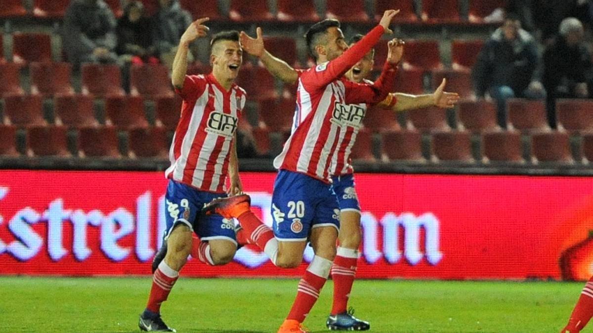 Los jugadores del Girona celebrando un gol.