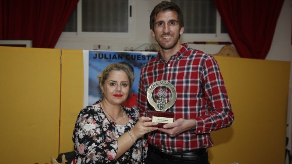 Mónica Ruiz y Julián Cuesta.