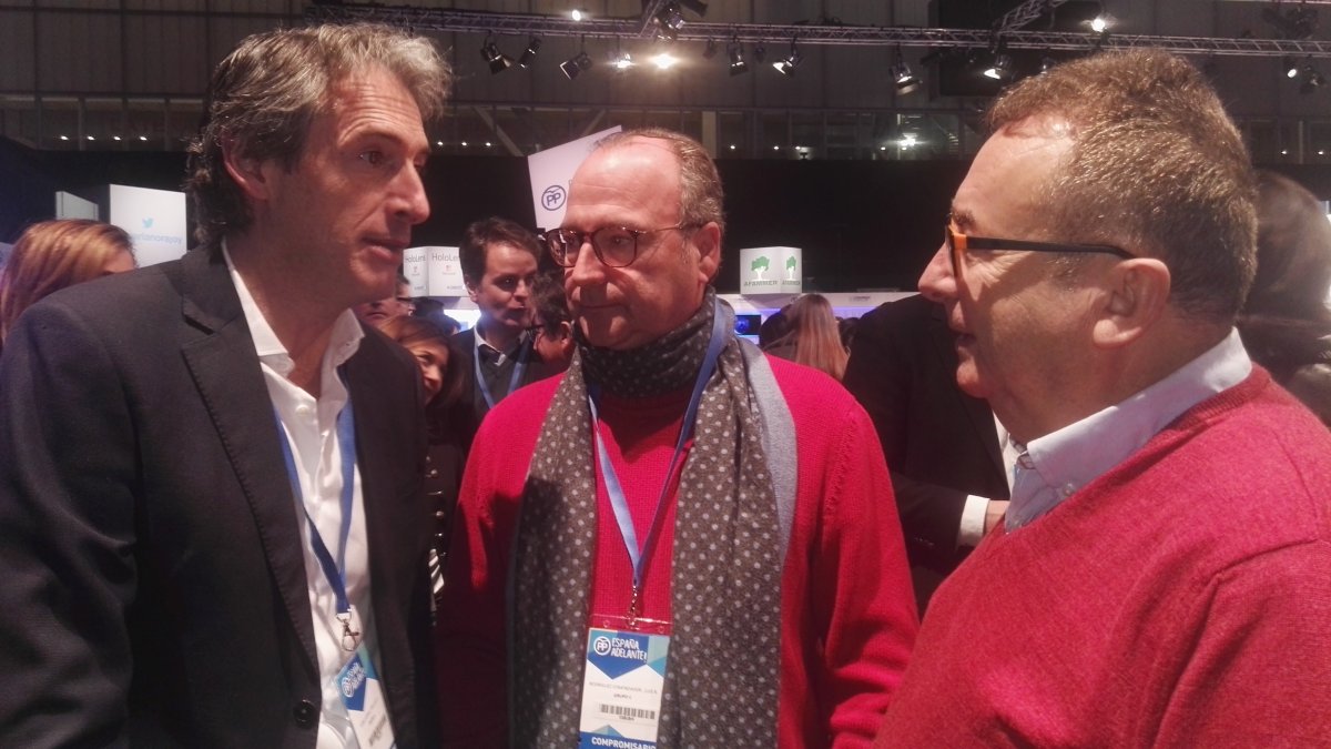 De la Serna, Luis Rogelio Rodríguez y Pedro M. de la Cruz.