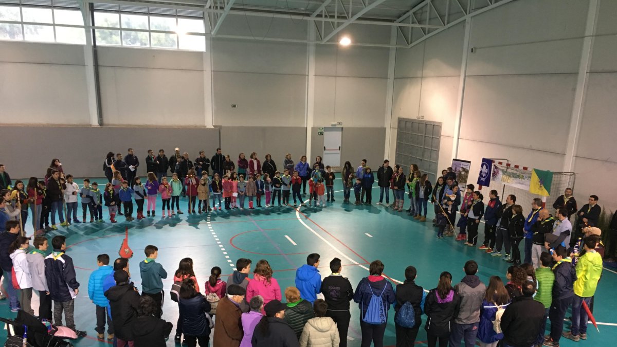 El encuentro previo a la plantación de árboles tuvo lugar en el Pabellón Francisco Torrecillas de Albox.