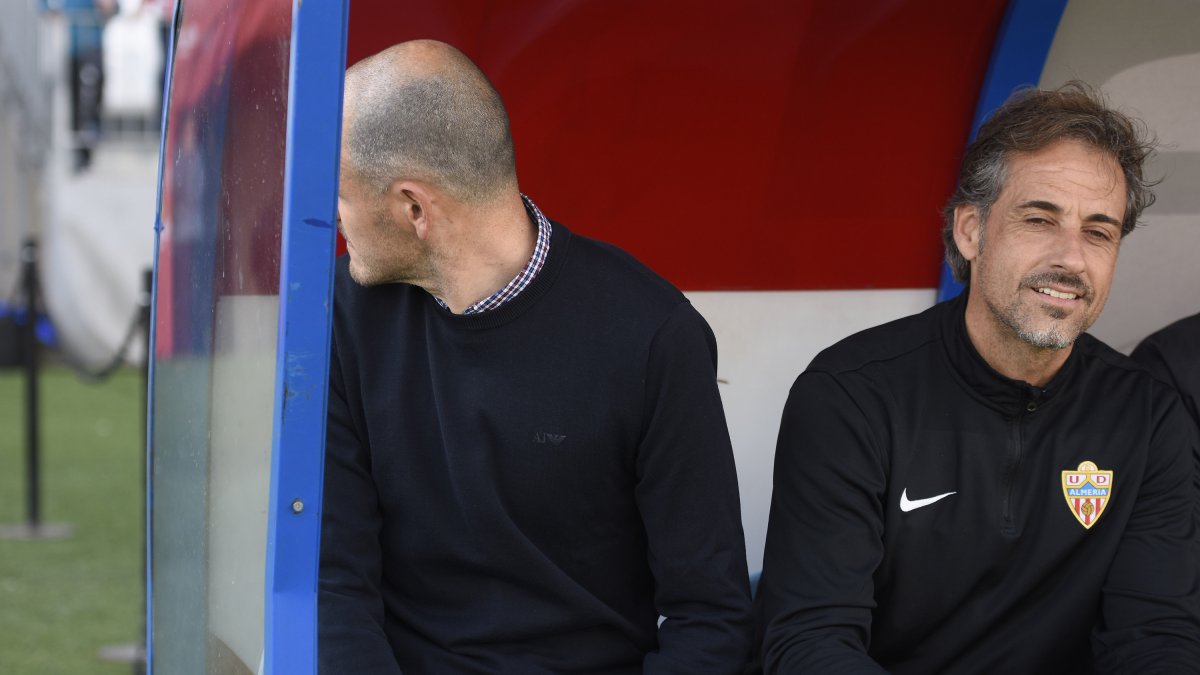 Soriano busca un 9 para el Almería.