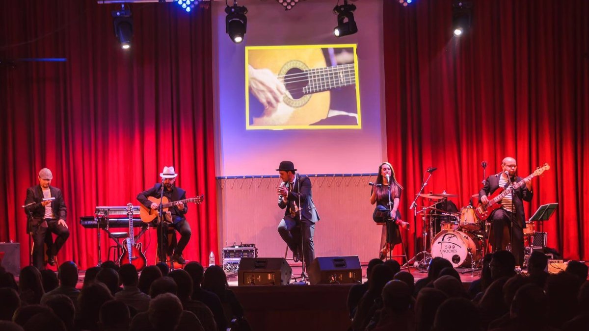 500 noches, tributo a Sabina que llega hoy a Almería, en una foto de archivo.