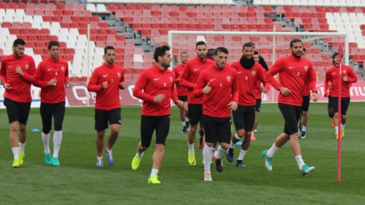 Ellos tan tranquilos que paga otro.