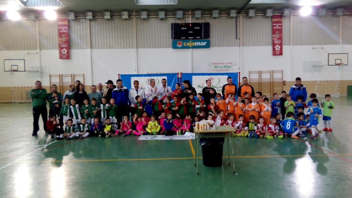 La gran familia del fútbol bebé en Huércal.