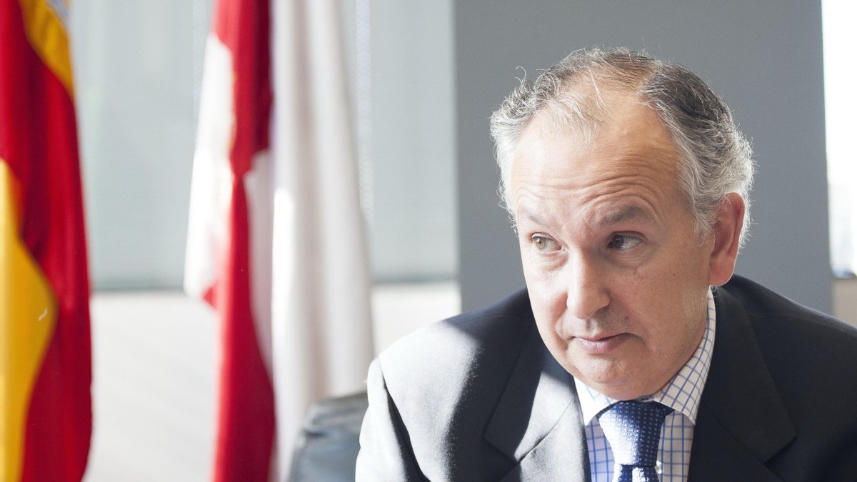 Luis Miguel Columna, juez decano de Almería