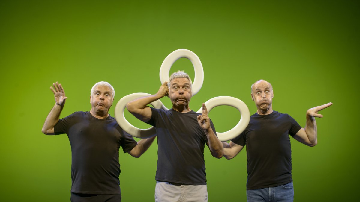 Tricicle son (desde hace casi 40 años) Joan Gràcia, Carles Sans y Paco Mir.