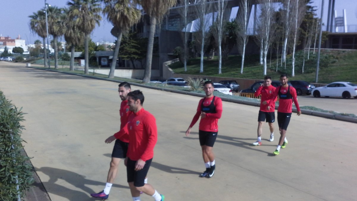 El equipo entrenó en el Anexo.