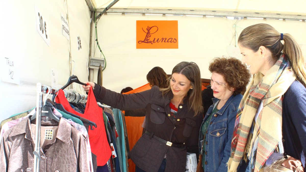 Las concejalas Luisa Barranco (Turismo) y Delia Mira (Servicios Sociales), de visita en el